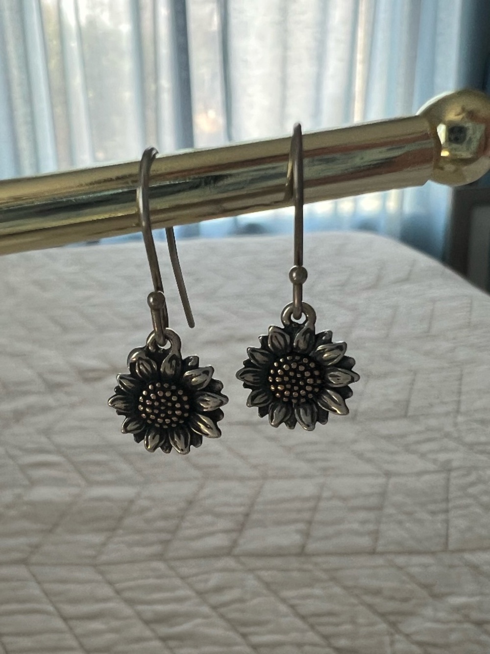 James Avery Wild Sunflower Ear Hooks